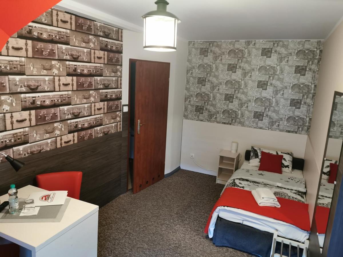Hostel Przystanek Torun Exterior photo