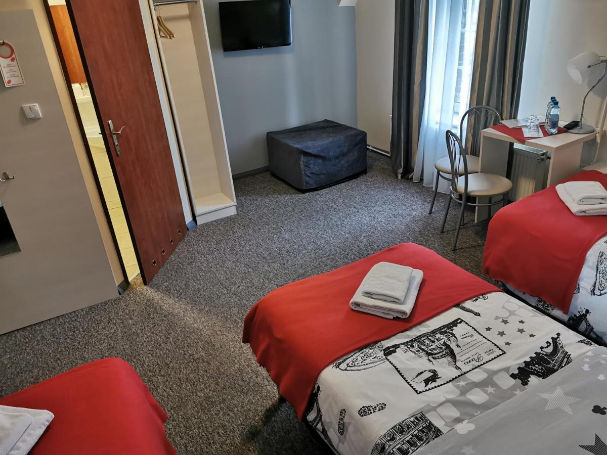Hostel Przystanek Torun Exterior photo