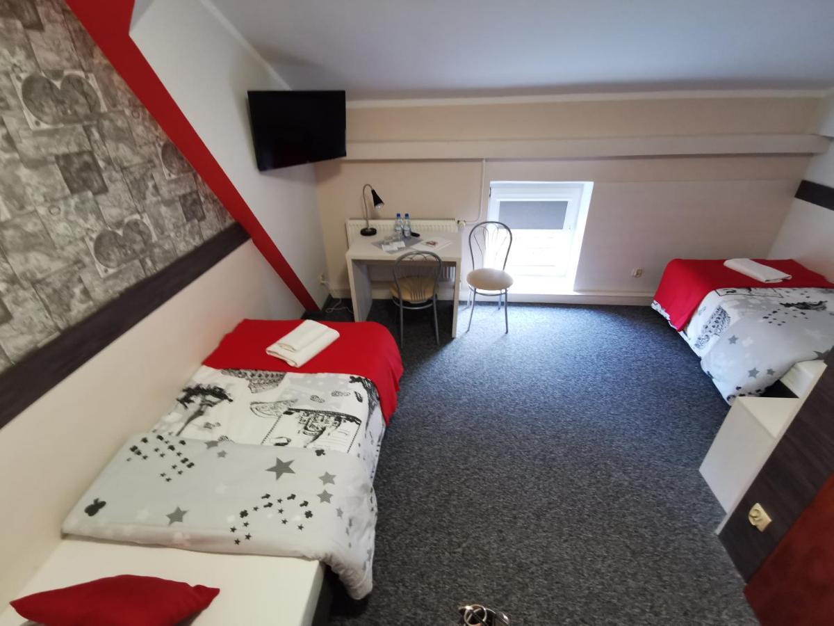 Hostel Przystanek Torun Exterior photo