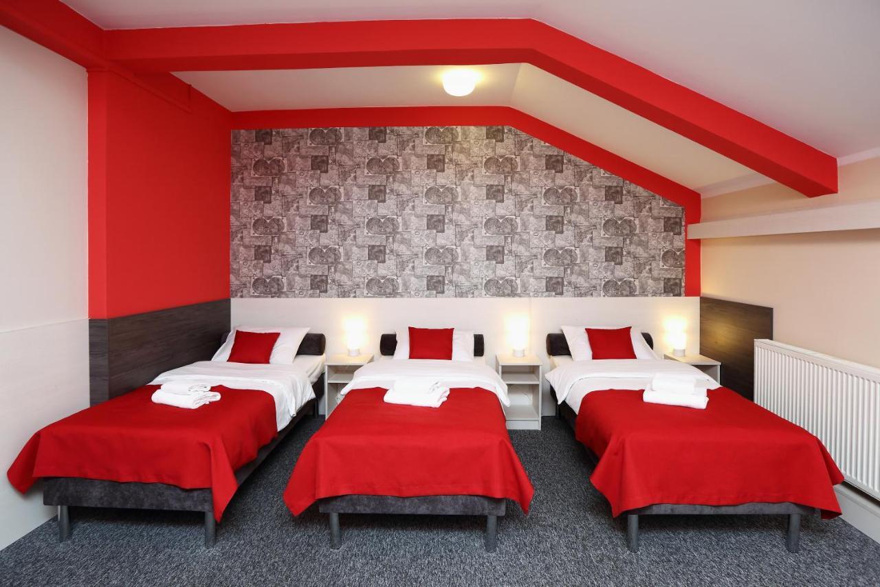 Hostel Przystanek Torun Exterior photo