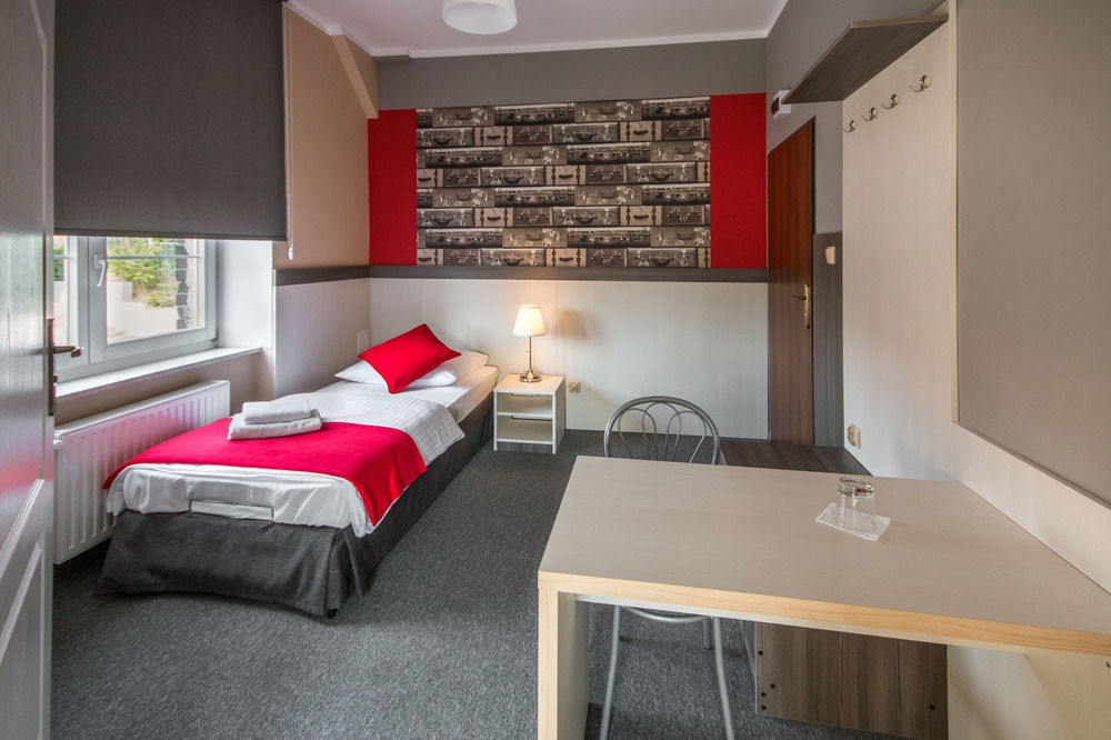 Hostel Przystanek Torun Exterior photo
