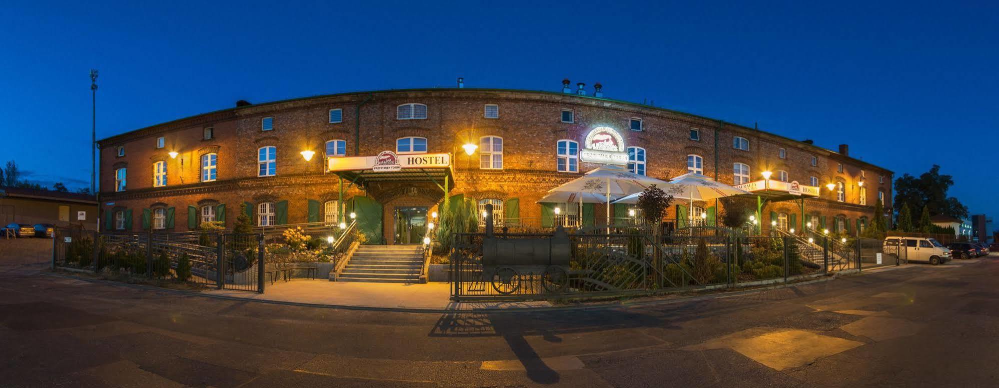 Hostel Przystanek Torun Exterior photo